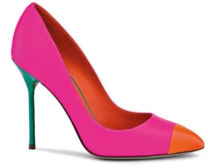Sergio Rossi spielt im Sommer mit Farben. Pumps in einer traumhaft schönen Farbkombination